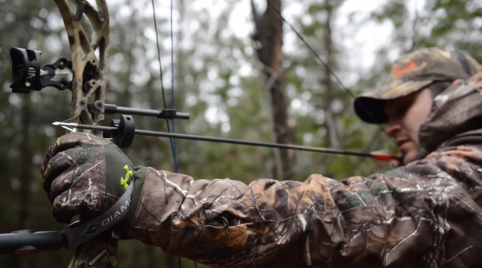 Beginner’s Guide to Selecting a Compound Bow | HUNTINGsmart!